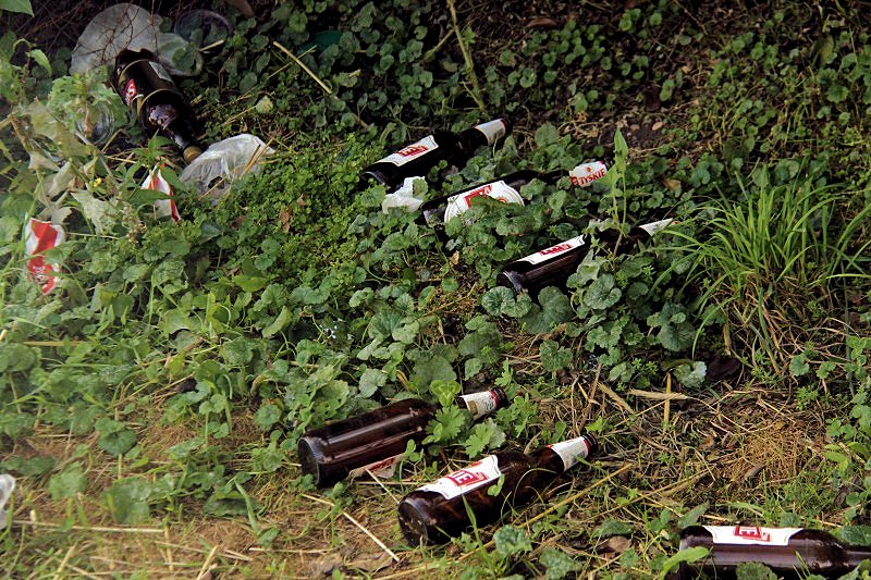 Spływaj śmieciu - Grzegorz Maciejewski