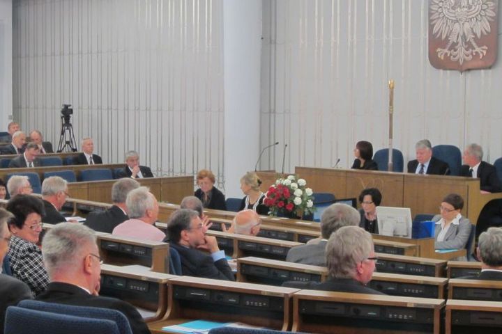 senat obrady senatu sala obrad - UMWW