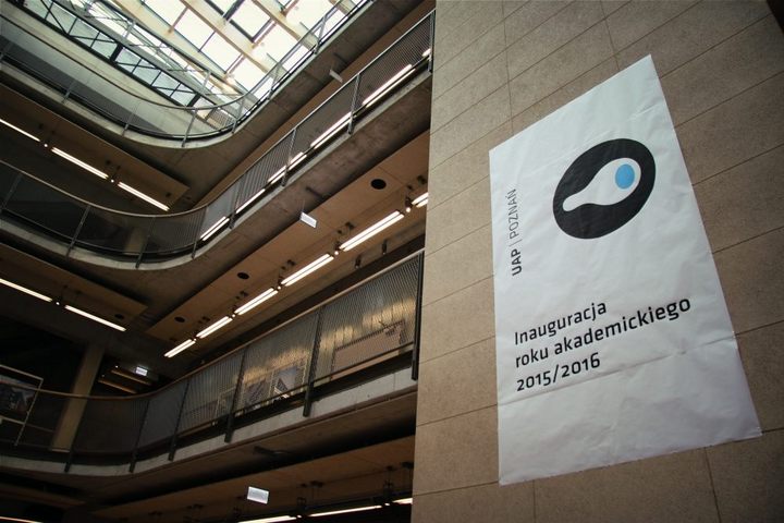 nowy budynek uniwersytetu artystycznego - Marcin Wesołowski