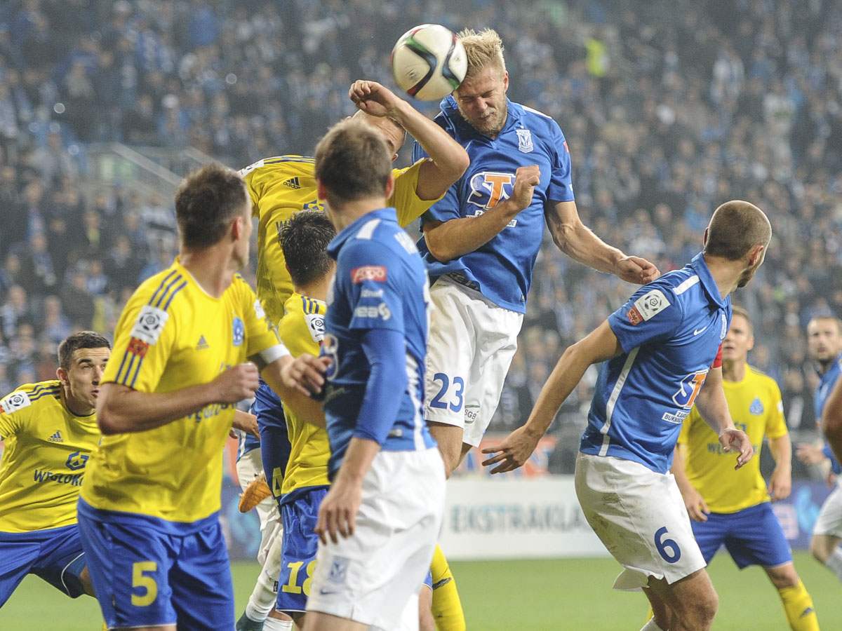 20151017_Lech-RuchChorzow_2-2_09 - Przemek Modliński