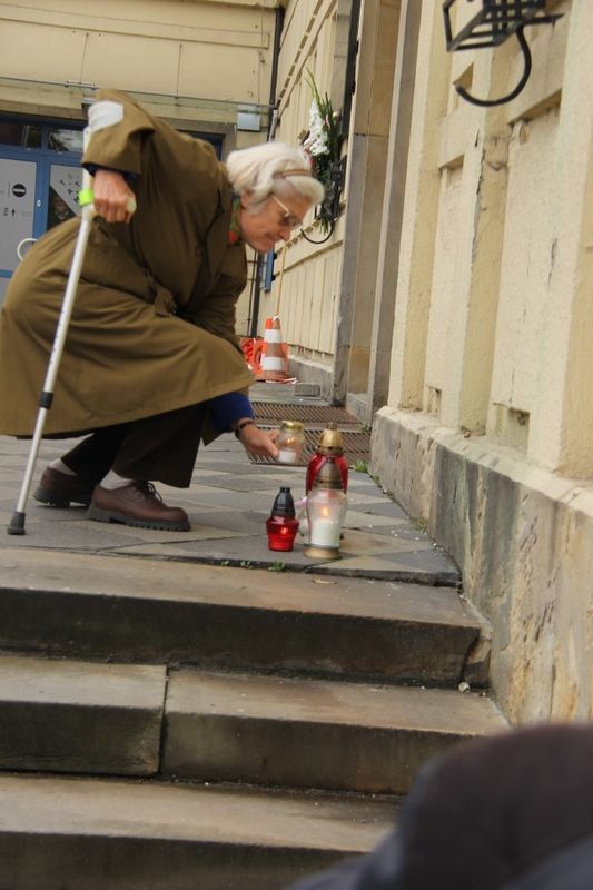 Uroczystość pod Domem Żołnierza w Poznaniu