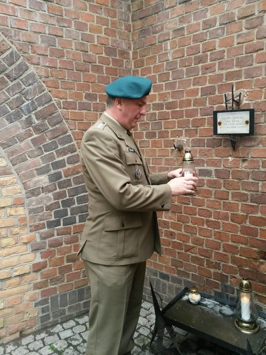 Znicz w Forcie VII w Poznaniu