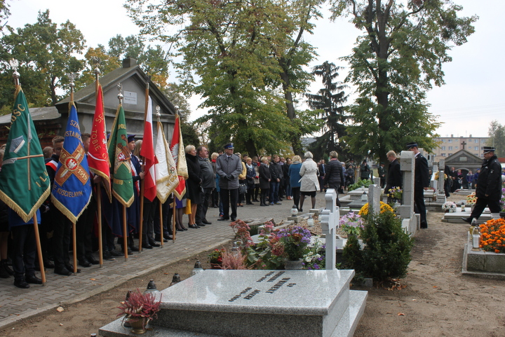 Zapal Znicz Pamięci 2015 w Książu Wielkopolskim