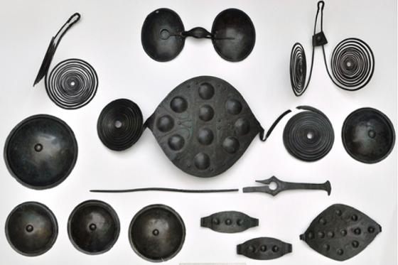 ozdoby z brązu znalezione w Okonku - Agata Trzop-Szczypiorska - Nadleśnictwo Okonek