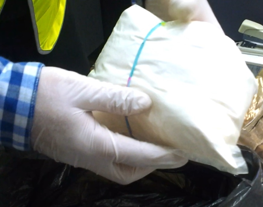 paczka z amfetaminą - Policja Poznań